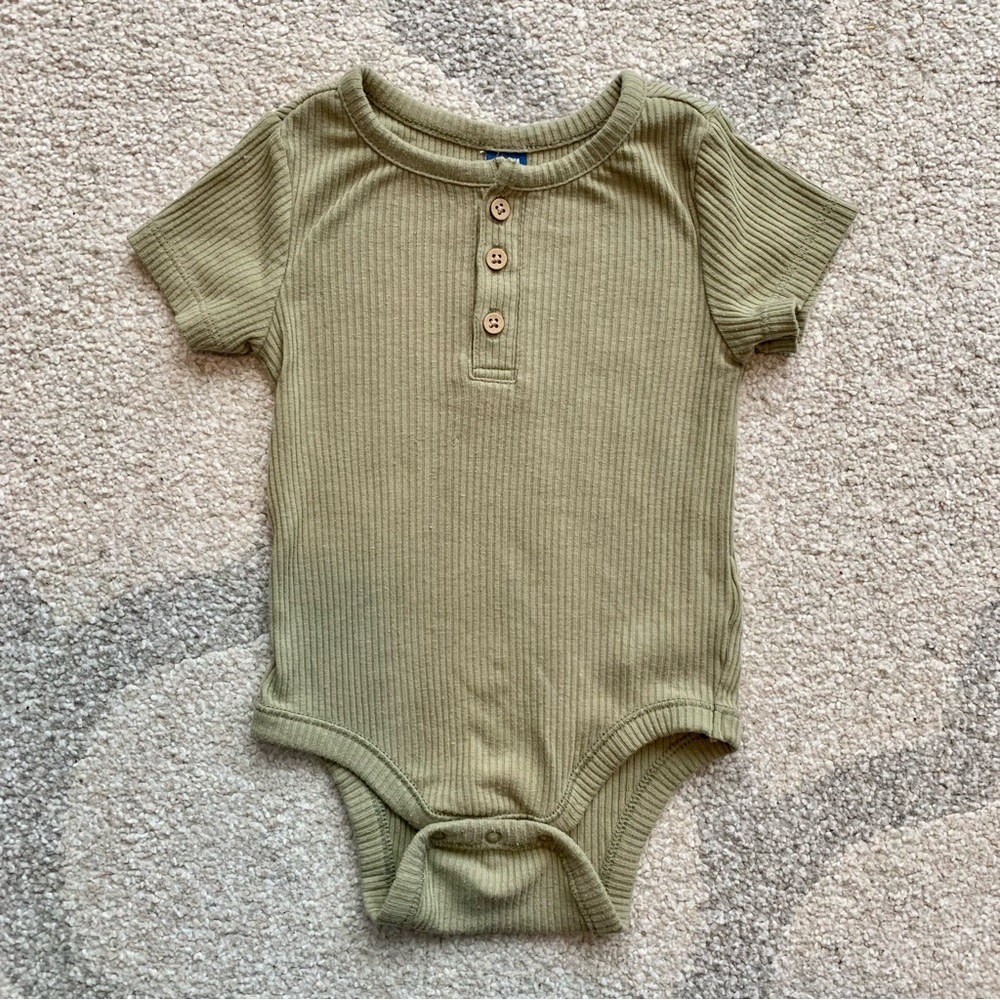 Old Navy Ribbed Bodysuit
